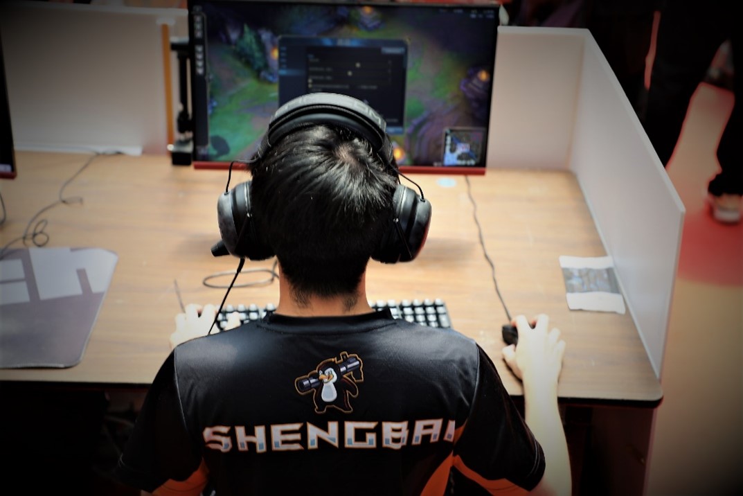 ShengBai卡薩丁在線上打出單殺 圖:TESL/提供 ShengBai卡薩丁在線上打出單殺 圖:TESL/提供