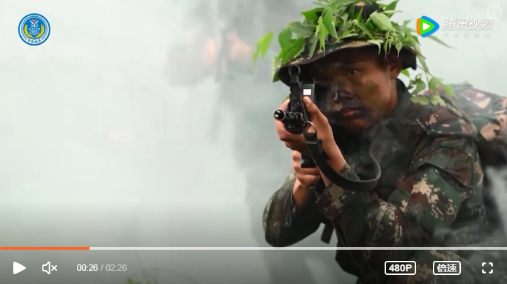 針對裴洛西訪台，解放軍東部戰區釋出「嚴陣以待、 聽令而戰」影片。   圖 : 翻攝自騰訊視頻