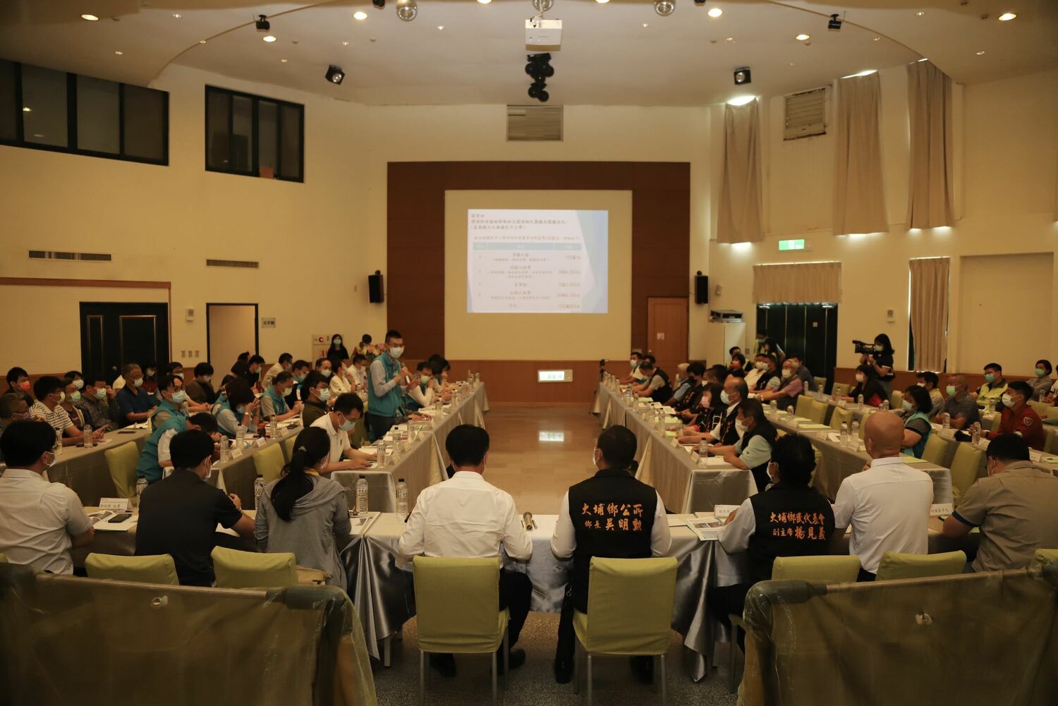 嘉義縣長翁章梁率縣府團隊出席大埔鄉基層座談會。 圖：嘉義縣政府提供
