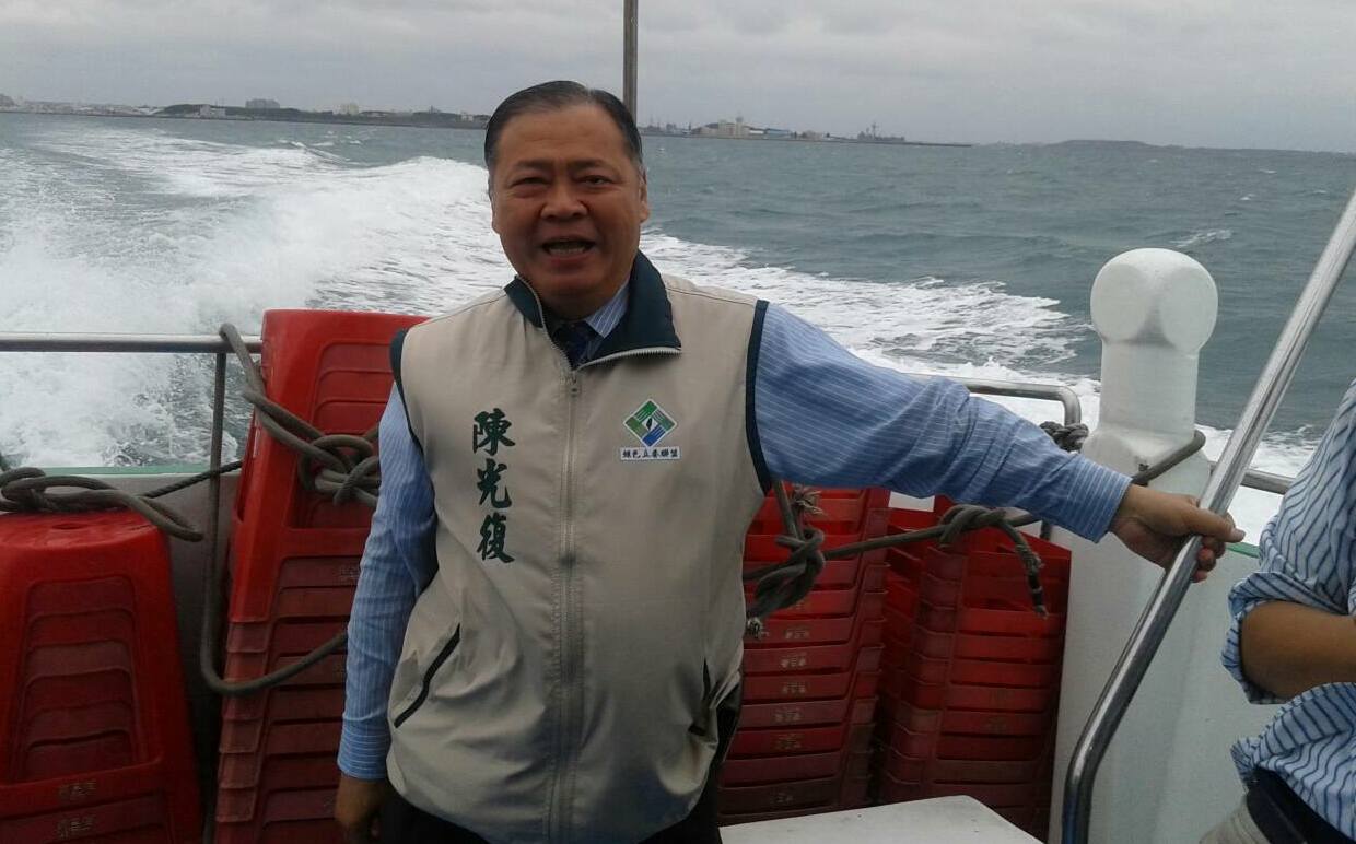 快訊》澎湖縣長陳光復下午疑似失足摔下樓 仍在醫院急救中