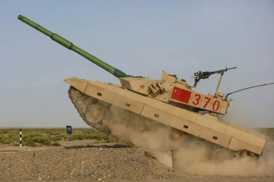 中國認為，今年「國際軍事比賽」中「坦克兩項」新增的「地雷」規則是專門針對中國。   圖：翻攝自騰訊網