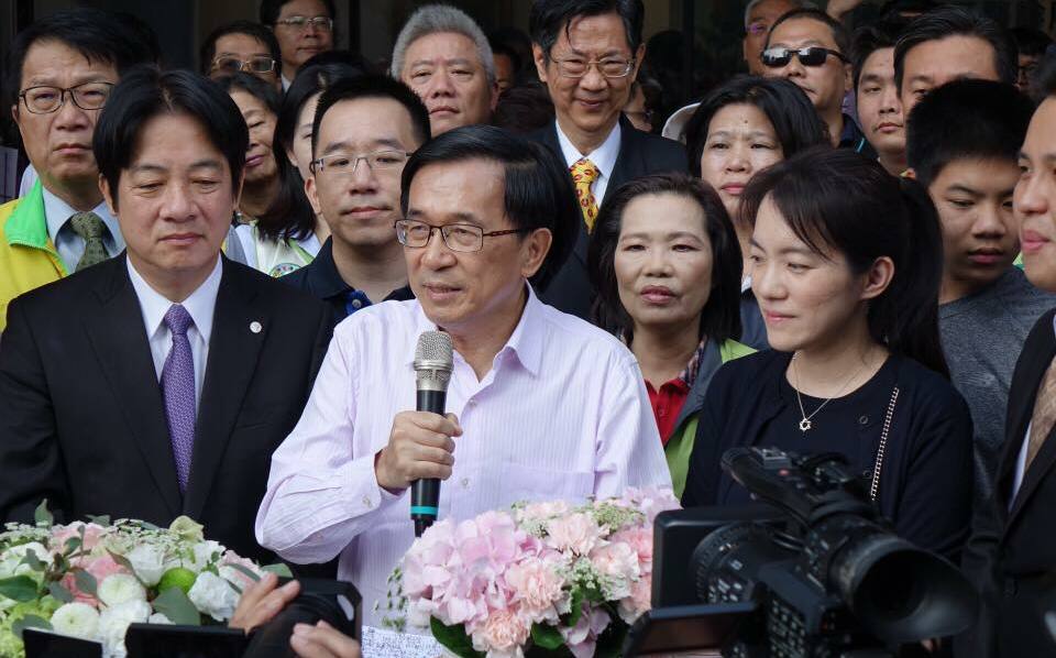 震撼! 陳幸妤離婚了! 怒到前夫趙建銘診所留言怒控其渣男行徑