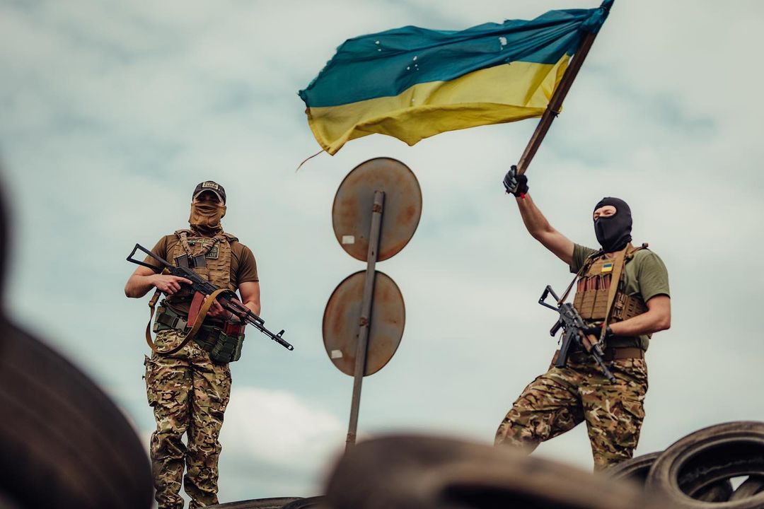 烏克蘭近日成功收復伊久姆、庫普揚斯克、哈爾科夫、利曼和赫爾松等多處地區。   圖：翻攝澤連斯基臉書（資料照）