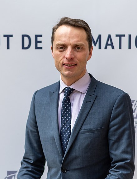 法國的右翼政治培訓學院「Institut de Formation Politique( IFP )創辦人亞歷山大·佩西(Alexandre Pesey)。 圖:翻攝自維基百科(資料照) 法國的右翼政治培訓學院「Institut de Formation Politique( IFP )創辦人亞歷山大·佩西(Alexandre Pesey)。 圖:翻攝自維基百科(資料照)