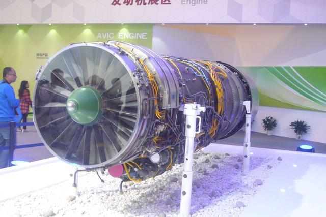 中國「渦扇-10」發動機。 圖:翻攝自前沿崗哨(資料照) 中國「渦扇-10」發動機。 圖:翻攝自前沿崗哨(資料照)
