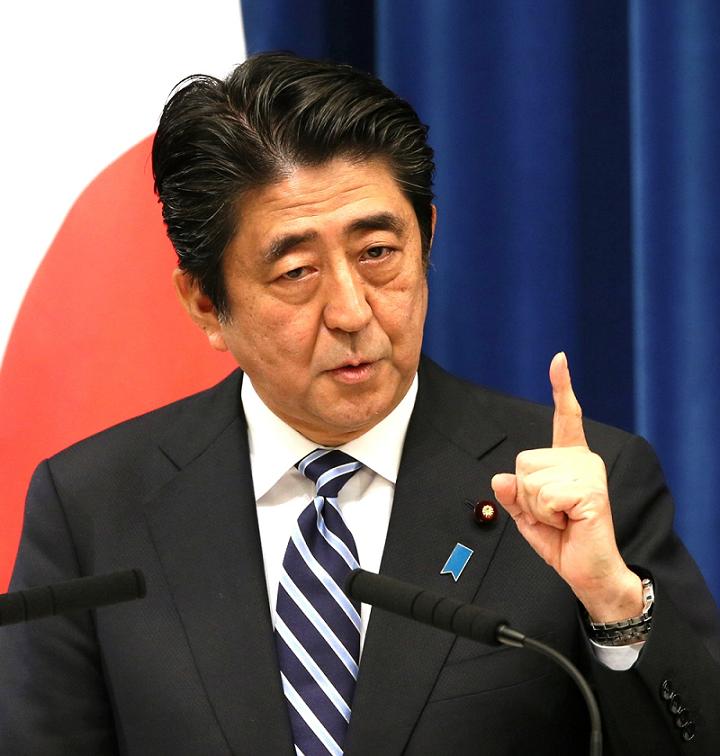 對於川普簽署退出TPP，日本首相安倍晉三24日表示會繼續向美方勸說。   圖：達志影像/美聯社資料照片。