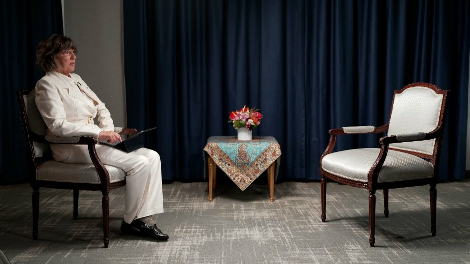 CNN主持人艾曼普預計在21日訪問伊朗總統萊希。   圖：翻攝自艾曼普推特