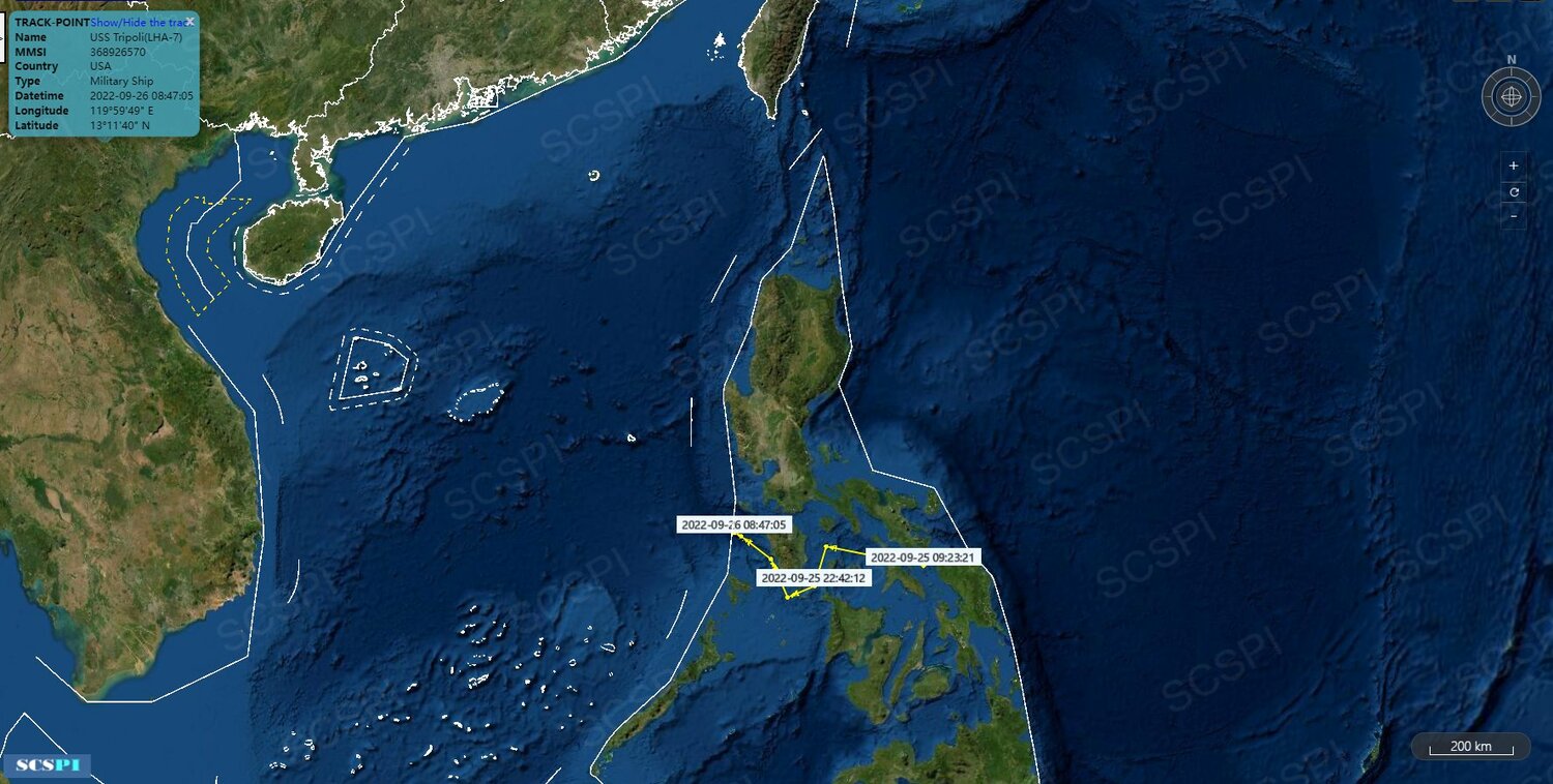 中國智庫「南海戰略態勢感知計劃平台」指「美利堅級」兩棲突擊艦「的黎波里號(LHA-7)」26日經由菲律賓民都洛海峽「重返」南海。   圖：翻攝SCS Probing Initiative推特