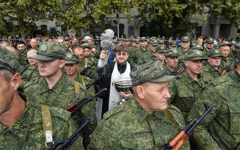 (Видео) Русские были недостаточно обучены и вынуждены идти в бой!  Во время обучения они также подверглись «террористическому нападению» со стороны своих коллег и понесли большие потери |  Международный |  Ньюталк Новости