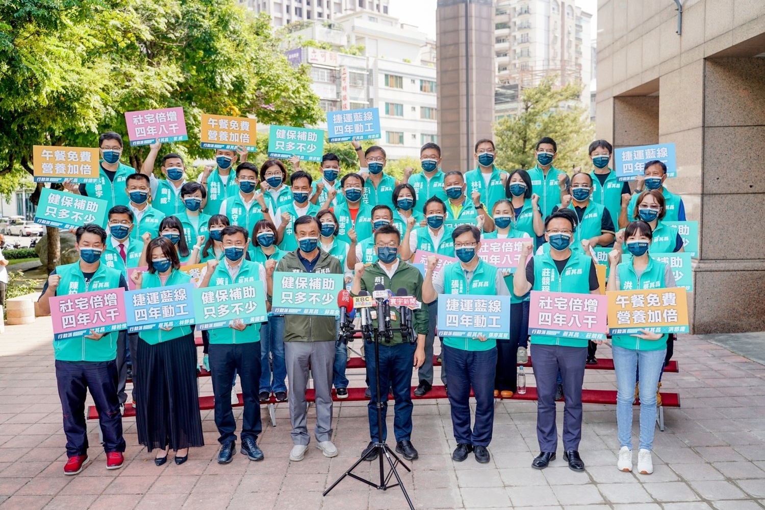 蔡其昌陣營由蘇嘉全領軍,打出綠委軍團。蔡其昌競選總部/提供 蔡其昌陣營由蘇嘉全領軍,打出綠委軍團。蔡其昌競選總部/提供