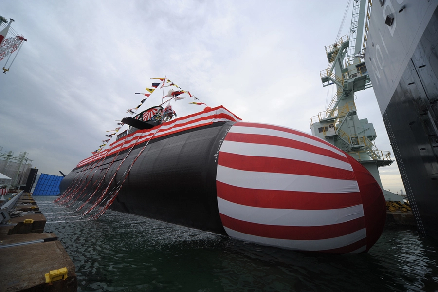 日本三菱重工承造「大鯨級」潛艦3號艦,12日命名「迅鯨號(じんげい,SS-515)」,並舉行下水儀式。 圖:翻攝三菱重工官網 日本三菱重工承造「大鯨級」潛艦3號艦,12日命名「迅鯨號(じんげい,SS-515)」,並舉行下水儀式。 圖:翻攝三菱重工官網