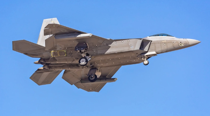 美國F-22戰機。   圖 : 翻攝自forum.gamer.com.tw