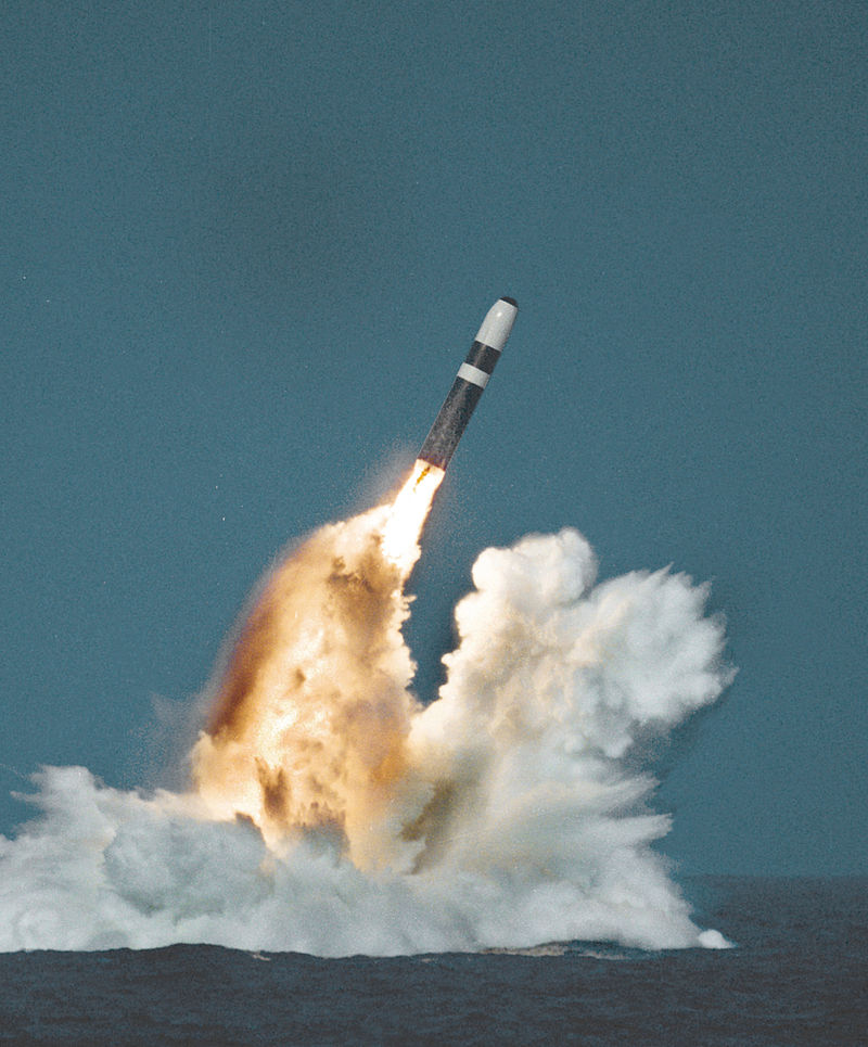 「三叉戟」(Trident)Ⅱ型潛射彈道導彈。 圖:翻攝維基百科/公有領域 「三叉戟」(Trident)Ⅱ型潛射彈道導彈。 圖:翻攝維基百科/公有領域
