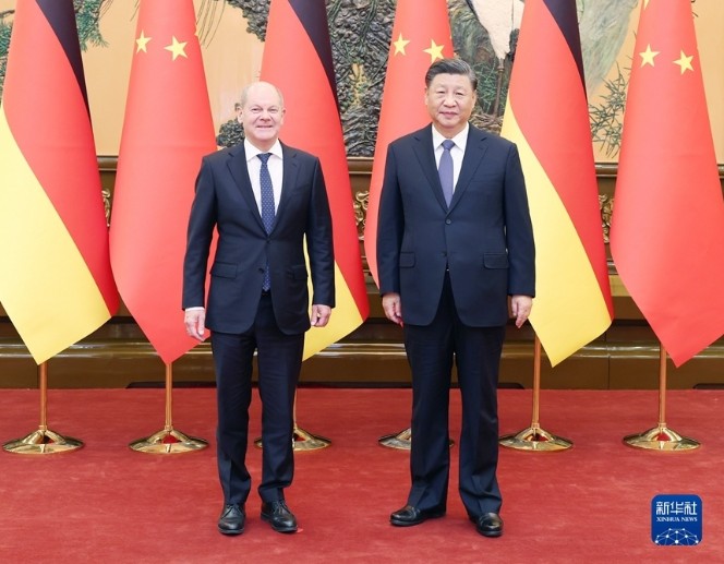 德國總理蕭茲(Olaf Scholz)今(4)天出訪中國,並和中共總書記習近平會面。 圖:翻攝新華網 德國總理蕭茲(Olaf Scholz)今(4)天出訪中國,並和中共總書記習近平會面。 圖:翻攝新華網