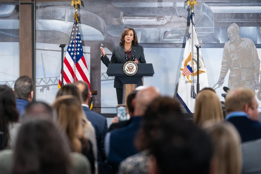 美國副總統賀錦麗（Kamala Harris）。   圖：翻攝@VP推特（資料照）
