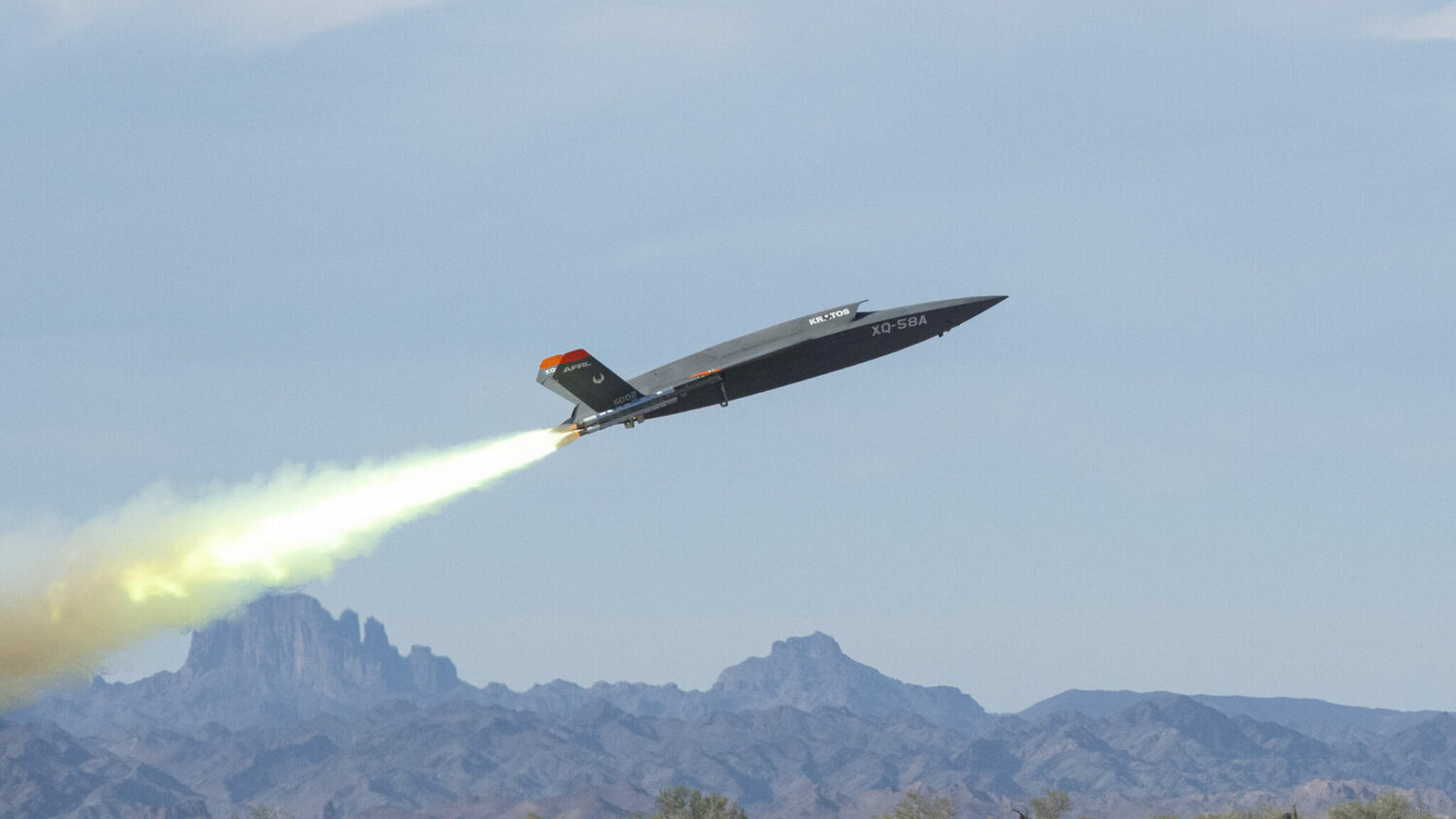 美國空軍XQ-58A「女武神」(Valkyrie)無人機。圖為2020年12月試飛照片。 圖:翻攝U.S. Air Force 美國空軍XQ-58A「女武神」(Valkyrie)無人機。圖為2020年12月試飛照片。 圖:翻攝U.S. Air Force
