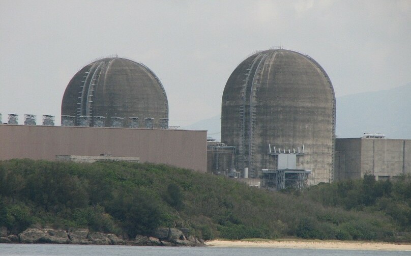 Re: [新聞] 核三廠機台退役導致明年電價又漲?台電:並