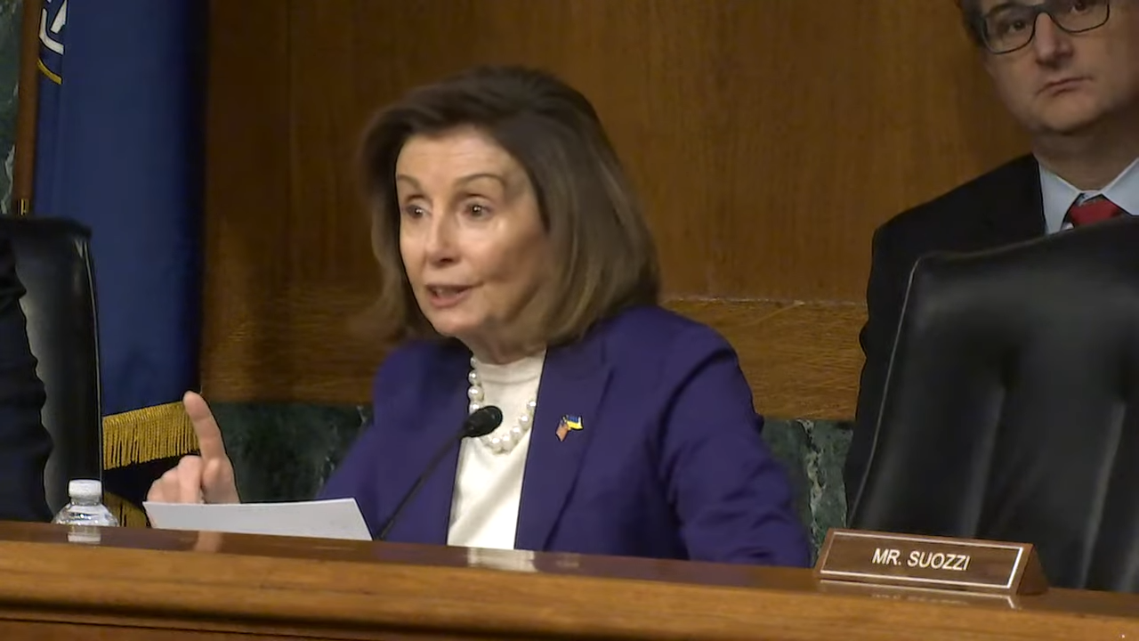 美眾議院議長裴洛西(Nancy Pelosi)在美國會暨行政部門中國問題委員會(Congressional-Executive Commission on China,CECC)發表談話。 圖:翻攝自CECC影片 美眾議院議長裴洛西(Nancy Pelosi)在美國會暨行政部門中國問題委員會(Congressional-Executive Commission on China,CECC)發表談話。 圖:翻攝自CECC影片