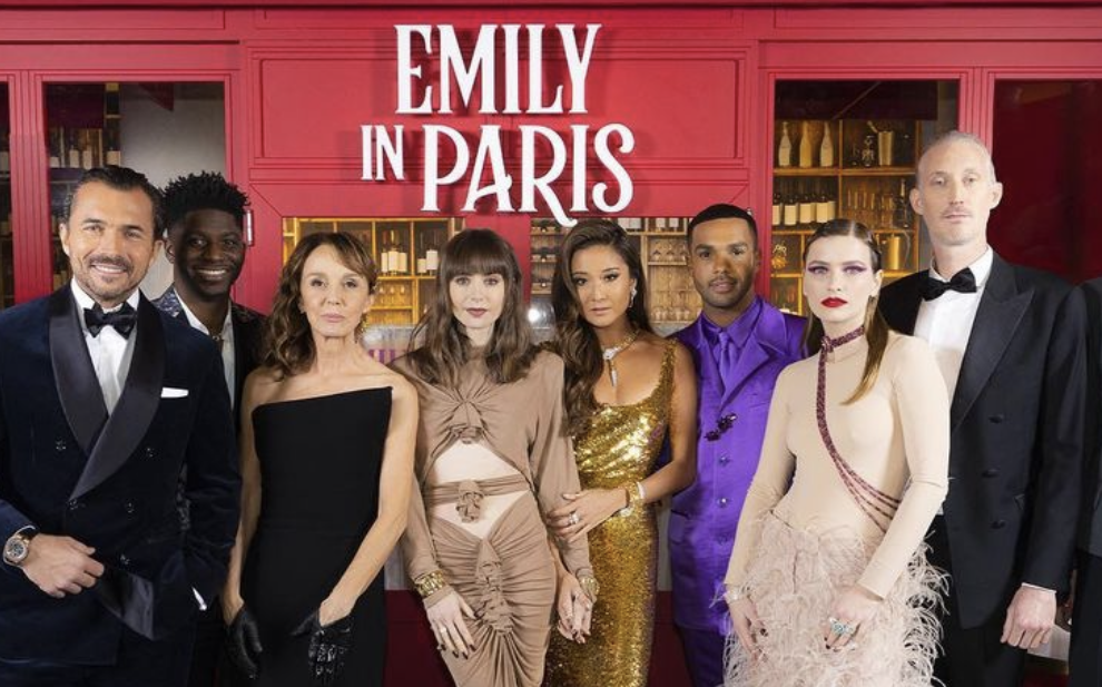 《艾蜜莉3》回來了！八點檔劇情網虧：綠茶X在巴黎 | 娛樂 | Newt