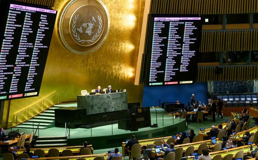 La Asamblea General De La Onu Aprueba Una Resolución Que Pide Un Alto