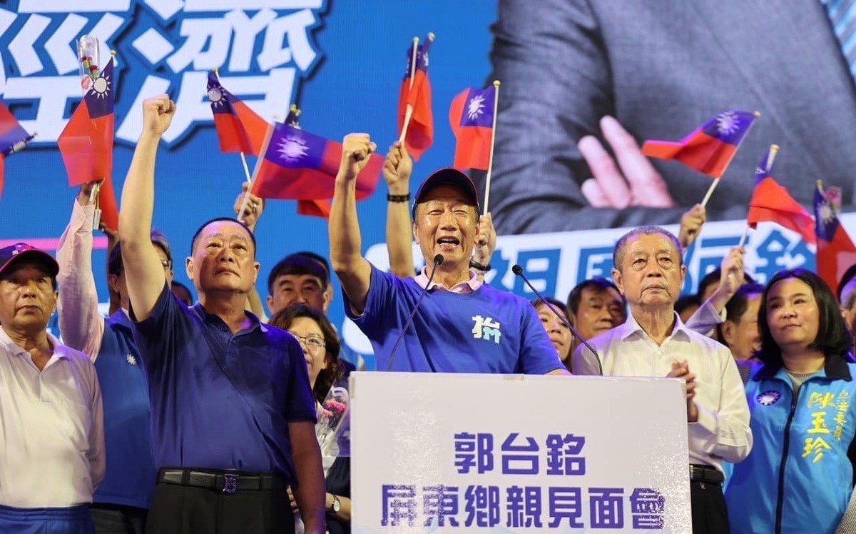 郭台銘盼成｢台灣CEO｣：站出來改變 才能結束民進黨引發的各種災難 |