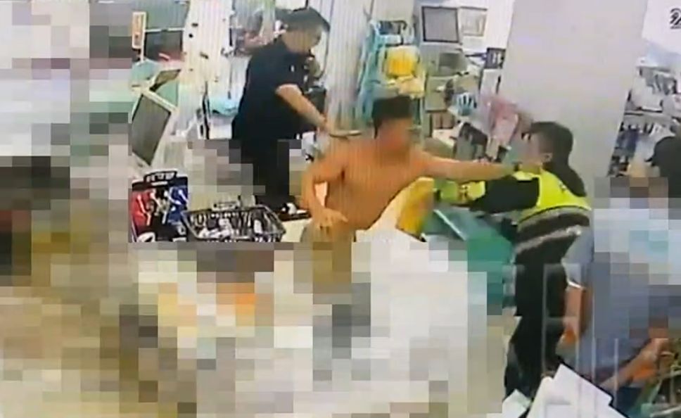 「超商浩克」出拳猛K毆打員警　警察教官曝正面遭遇SOP