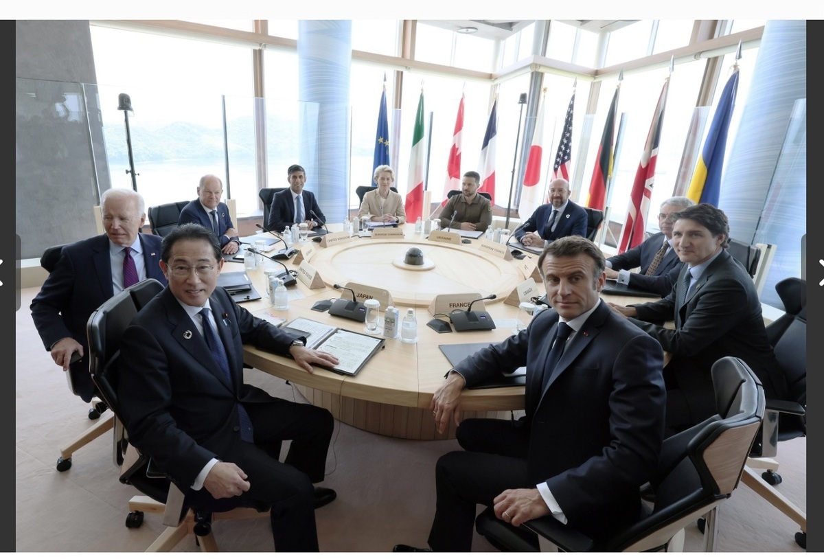 岸田剛辦了廣島G7而支持率暴漲時一口氣就被阿斗長男拉低了。 圖：攝自首相官邸官網