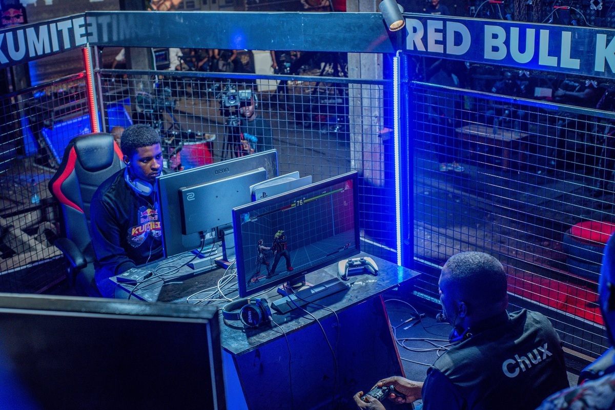 全球頂尖選手受邀參賽Red Bull Kumite,各地的挑戰者也將角逐最後參賽資格,展開終極決鬥。 圖:Red Bull/提供 全球頂尖選手受邀參賽Red Bull Kumite,各地的挑戰者也將角逐最後參賽資格,展開終極決鬥。 圖:Red Bull/提供