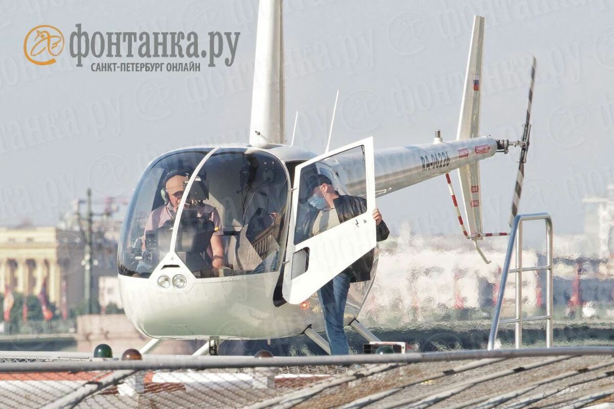 俄媒《Fontanka.ru》稱普里戈津乘坐自己的私人直升機現身聖彼得堡。 圖：翻攝自推特帳號@revishvilig