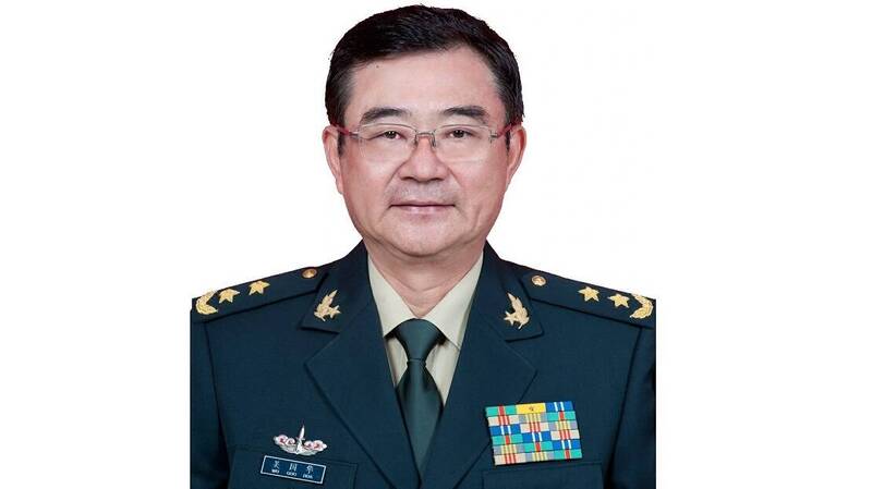 2023 年 7 月，原火箭軍副司令吳國華於北京去世。《澎湃新聞》曾報導其「因病醫治無效」去世，但隨後原文被刪除。 圖：擷取自中國網站 