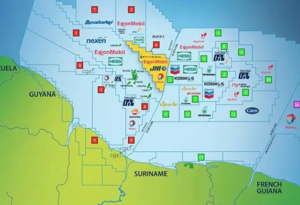  蓋亞那的外海油氣豐富，許多國際大公司設有鑽油平台。 圖 : 翻攝自騰訊網/唐駁虎 