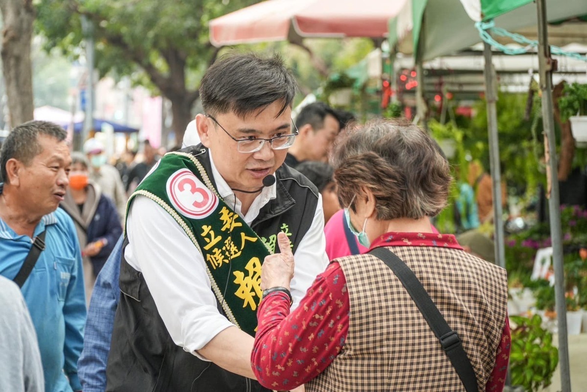  賴瑞隆有意角逐高雄市長寶座。 圖：翻攝自賴瑞隆臉書 