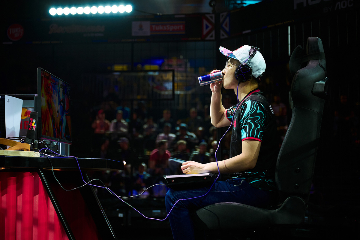  Red Bull電競選手石油王今年將再度參賽Red Bull Kumite，對戰來自世界各地的頂尖玩家 圖：Red Bull/提供 
