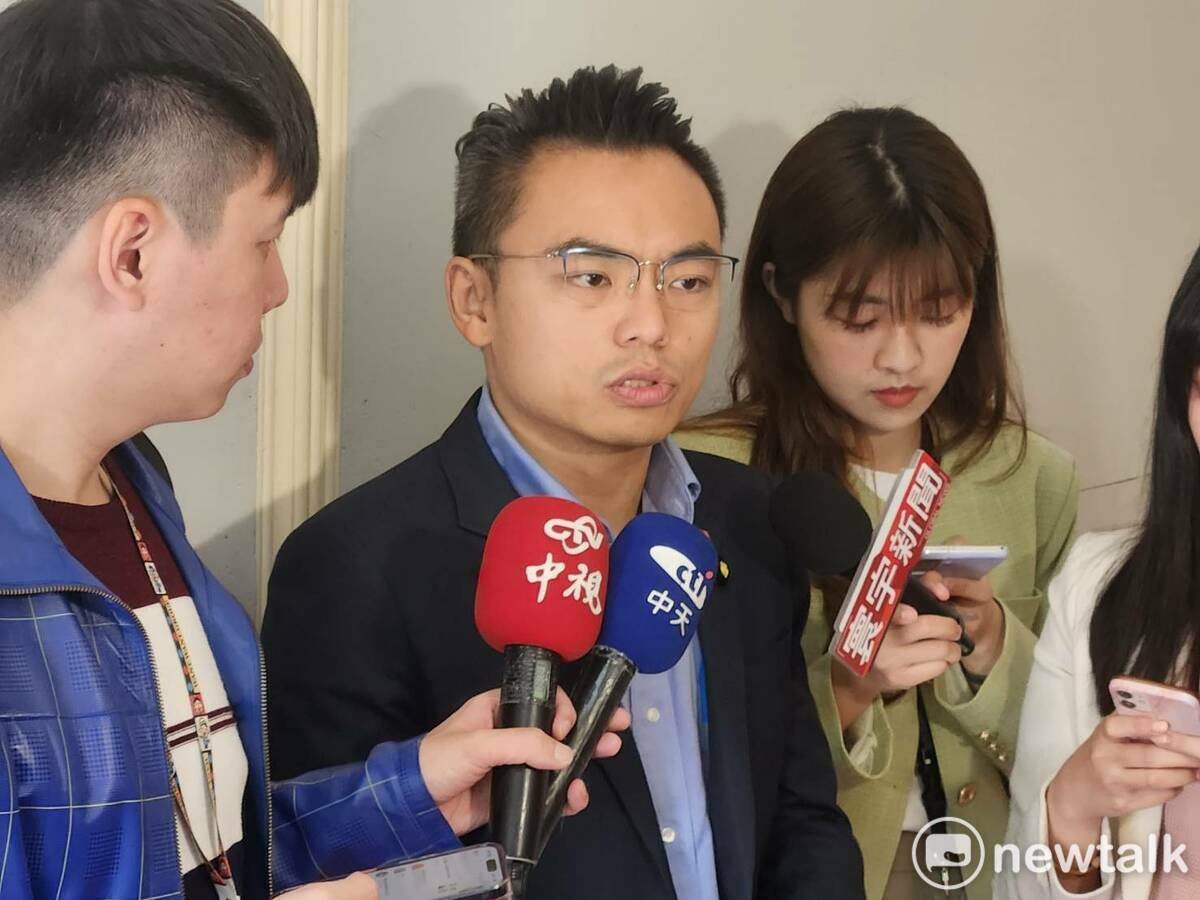 國民黨立委洪孟楷對此事件表示關切，於個人臉書發文指出，李多慧或其經紀公司應立即報警，並應用《跟蹤騷擾防治法》依法處理此事件。圖：黃建豪/攝（資料照） 
