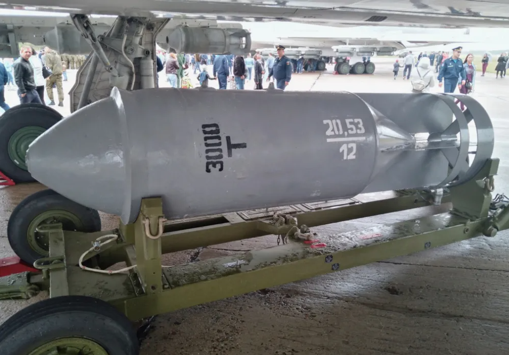  俄軍的 FAB-3000 航空炸彈。 圖 : 翻攝自騰訊網 