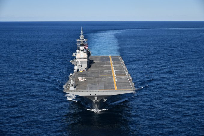  日本海上自衛隊的出雲級護衛艦「加賀號」。 圖：翻攝自 @jmsdf_pao_eng X 帳號 