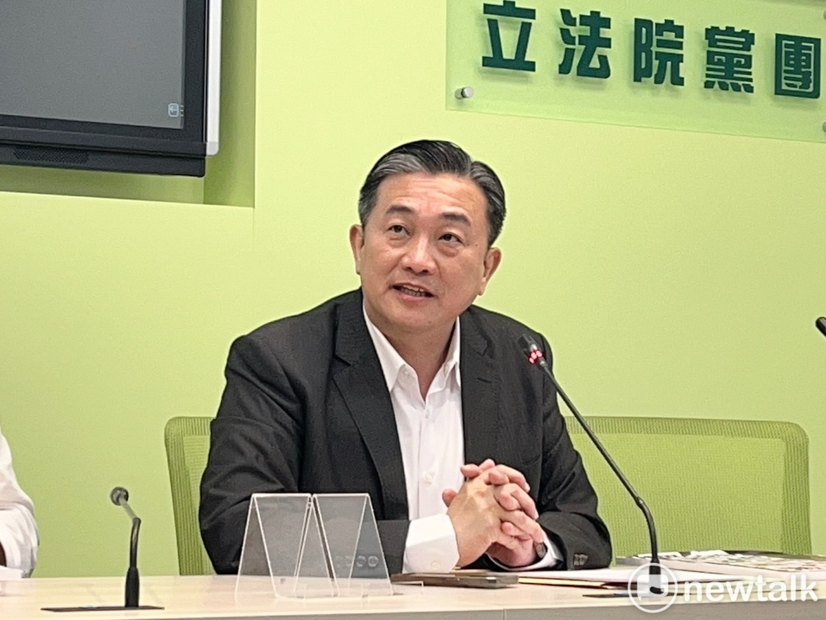  立法院訴訟代理人葉慶元律師稱總統府設委員會濫權搞帝制，王定宇駁斥，弄點真材實料「別鬧笑話」。 圖：金大鈞／攝（資料照） 