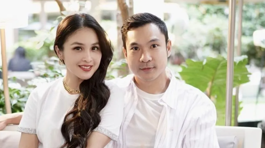 莫伊斯與妻子德維。