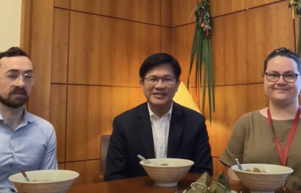  林佳龍推薦國人在端午假期可以享用鹼粽冰。 圖：翻攝自林佳龍臉書 