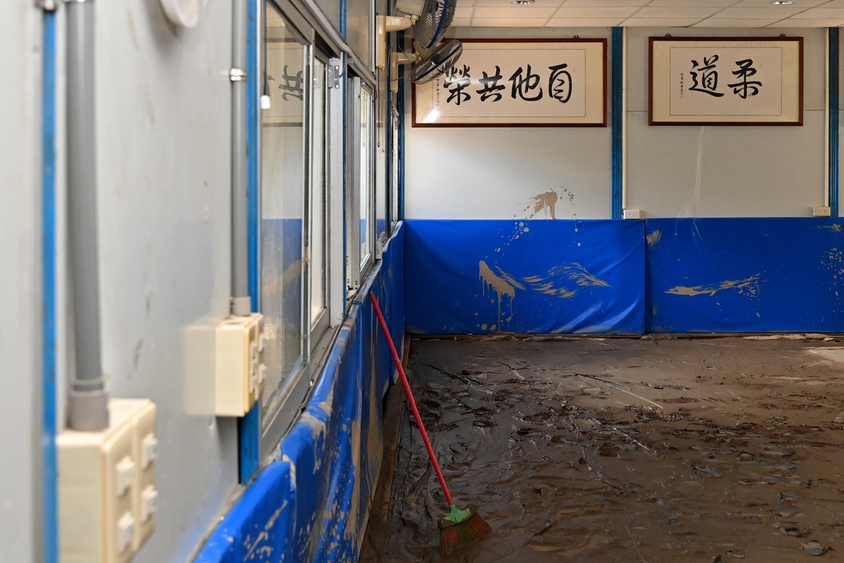 凱米颱風災後的桃源國中。圖：行政院提供