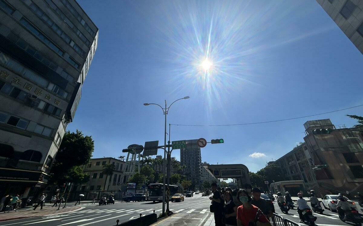 要降溫了？氣象專家分析下週東北季風有望南下 九月中下旬注意新颱風近台