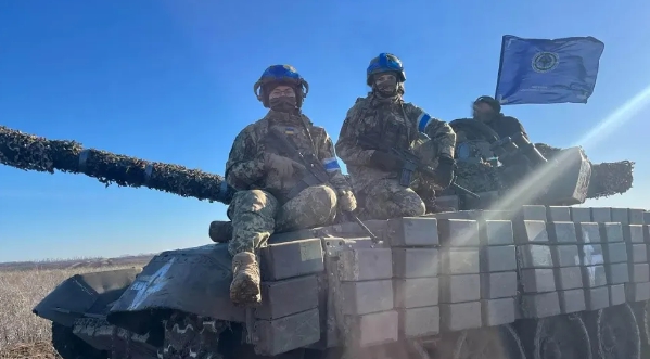  烏軍近期在庫爾斯克獲得傑出戰果，庫爾斯克 1,263 平方公里的領土和 93 個定居點，已處於烏軍控制之下。 圖 : 翻攝自鄔話不說 