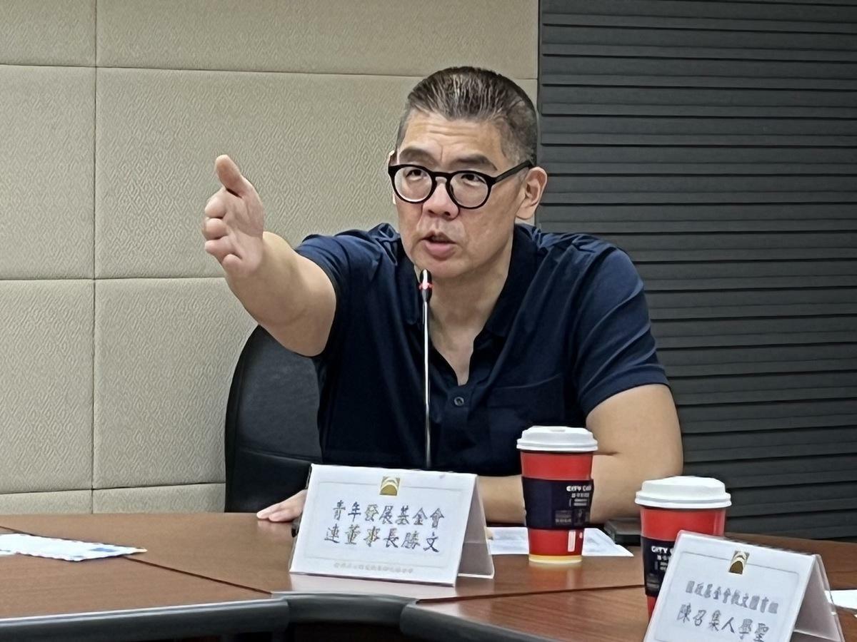 連勝文酸沈伯洋「旁邊有人抽大麻」!招名威反問:推論來自「特殊個人經驗」?