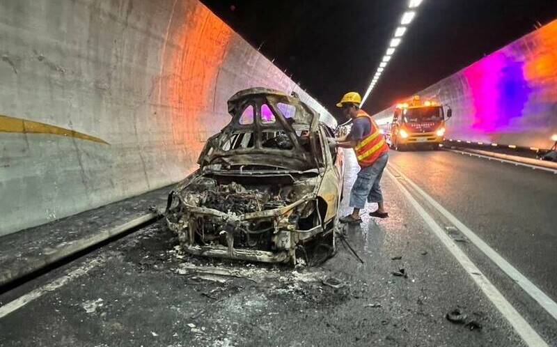 雪山隧道火燒車  北向車道一度回堵8公里