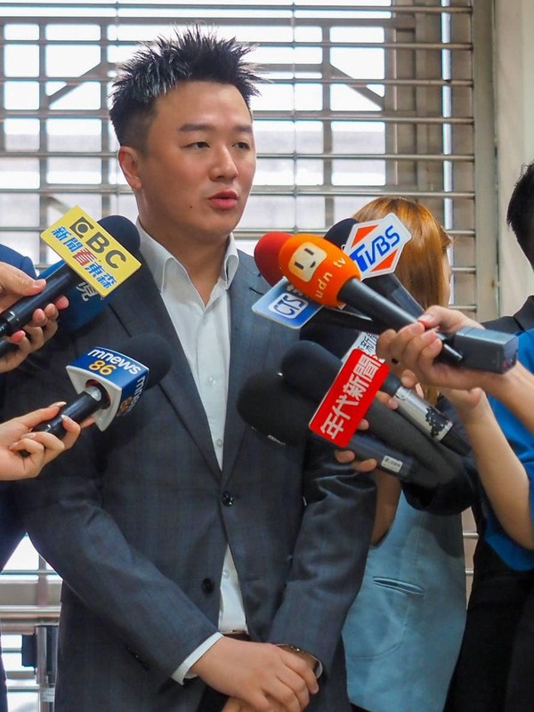 政論節目主持人李正皓。   圖：取自李正皓臉書（資料照）