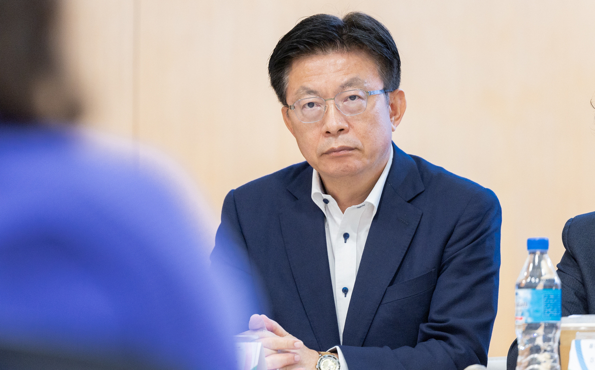 謝龍介散播光電假消息遭約談 郭國文批:白賊習慣了還裝受害者