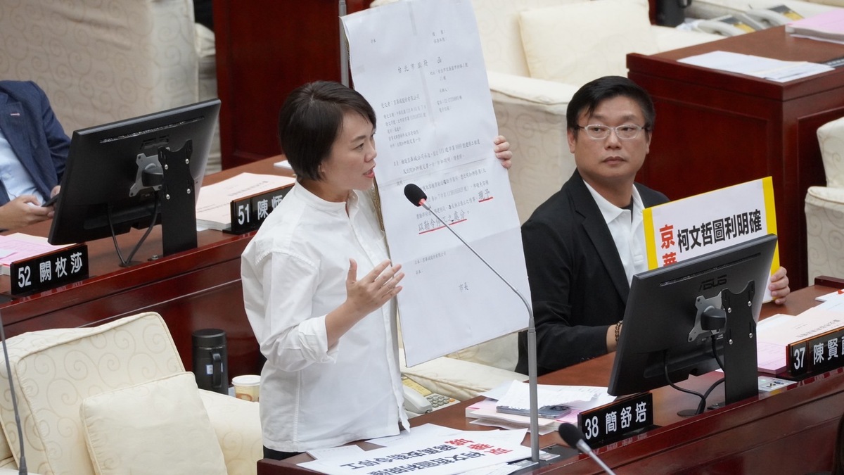 簡舒培表示 : 「如果蔣市長無法回應安全問題，我會向監察院提出糾正。」圖：擷自簡舒培臉書（資料照）