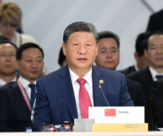 黨政最高領導職務將恢復不得超過兩屆的限制，習近平的「長期連任」畫下休止符。圖 : 翻攝自新華網 