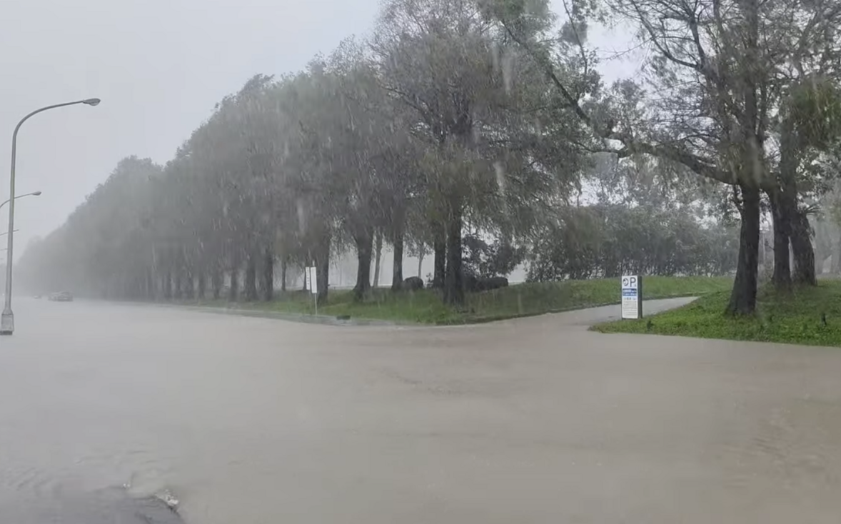 東北季風挾猛烈雨勢！宜蘭多地淹成汪洋 5處列淹水警戒