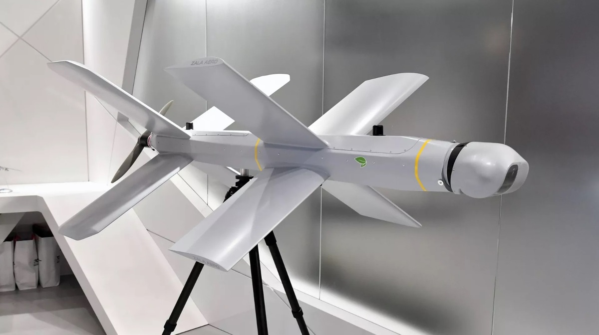  俄製柳葉刀自殺式無人機。 圖：翻攝Sputnik 